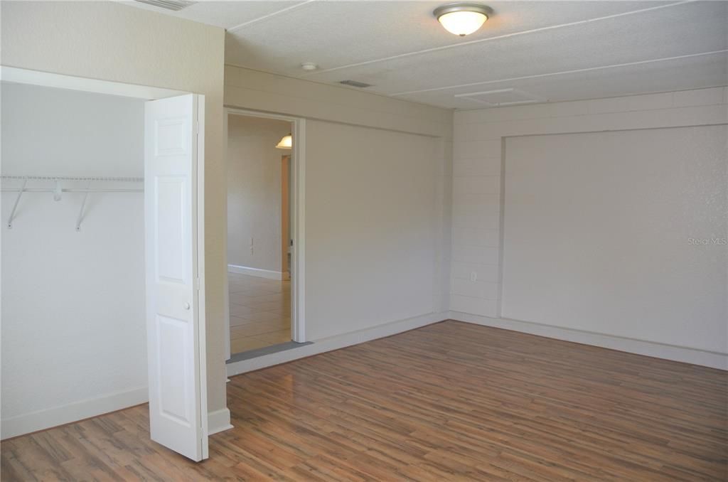 En Renta: $1,700 (3 camas, 1 baños, 1184 Pies cuadrados)