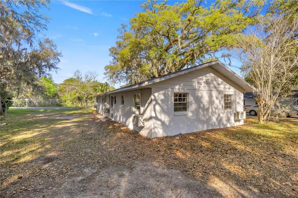 En Renta: $1,325 (2 camas, 1 baños, 1000 Pies cuadrados)