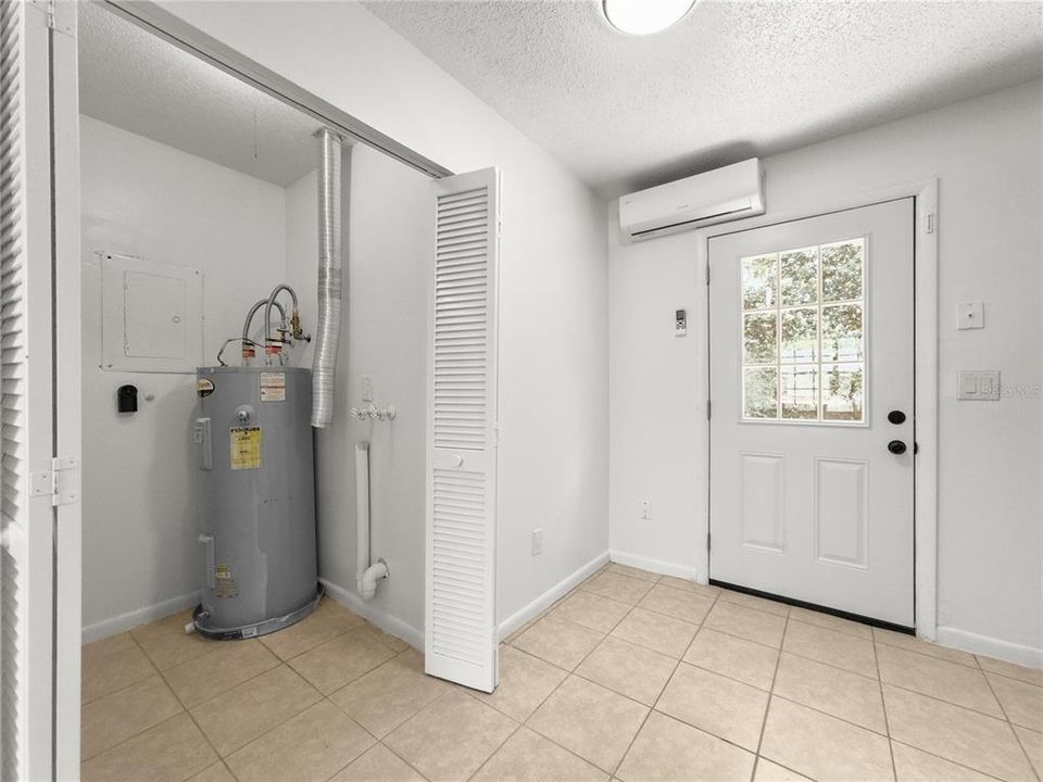 En Renta: $1,325 (2 camas, 1 baños, 1000 Pies cuadrados)