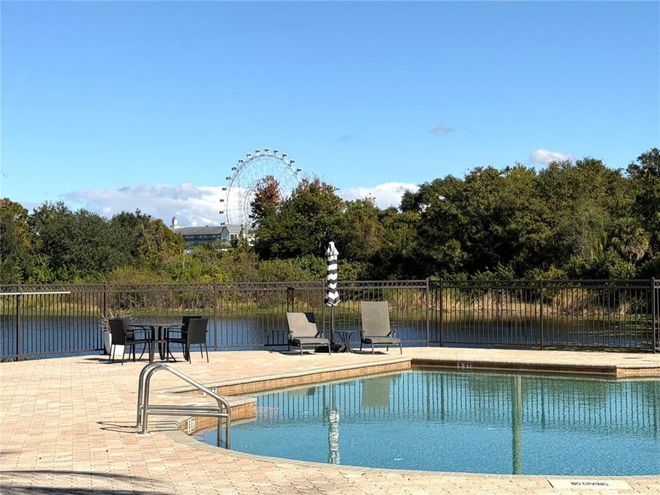 На продажу: $235,000 (2 спален, 2 ванн, 1003 Квадратных фут)