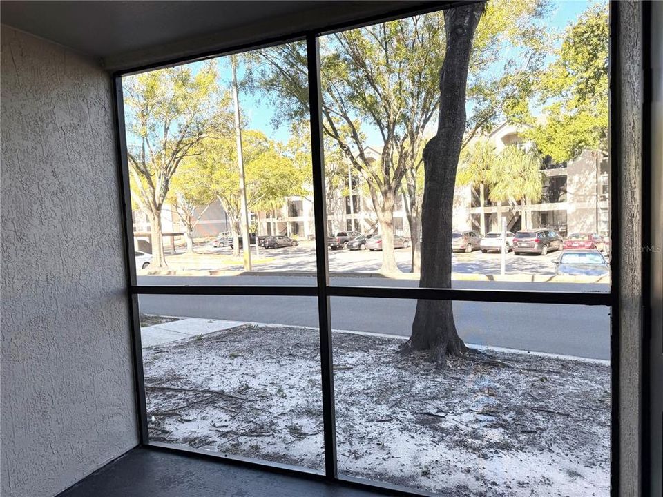 На продажу: $235,000 (2 спален, 2 ванн, 1003 Квадратных фут)