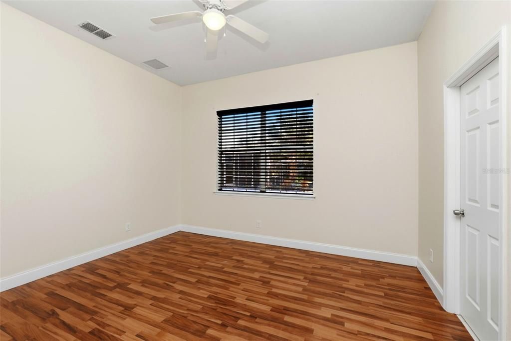 出租: $3,800 (3 贝兹, 3 浴室, 3125 平方英尺)