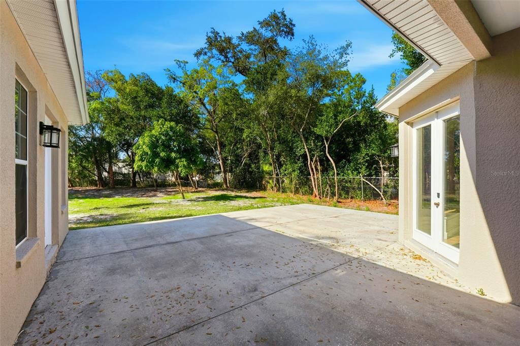 出租: $3,800 (3 贝兹, 3 浴室, 3125 平方英尺)