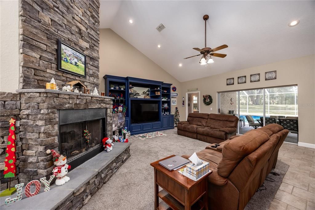 待售: $745,000 (4 贝兹, 3 浴室, 2888 平方英尺)