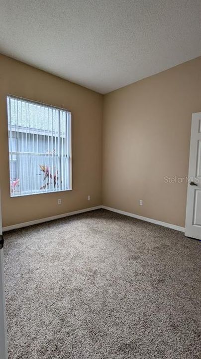 На продажу: $411,000 (3 спален, 2 ванн, 1687 Квадратных фут)