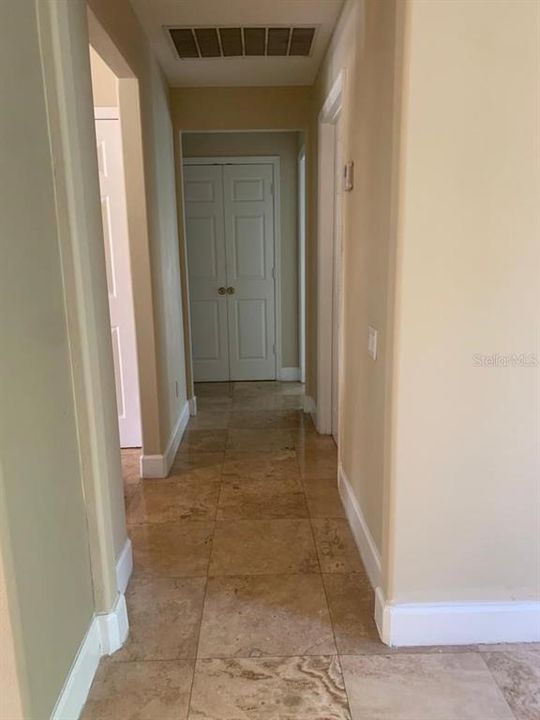 出租: $4,500 (5 贝兹, 4 浴室, 3536 平方英尺)