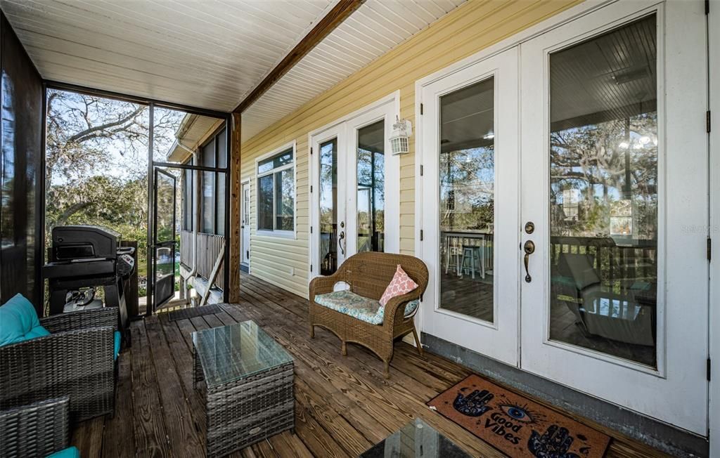 For Sale: $549,945 (4 beds, 2 baths, 2162 Square Feet)