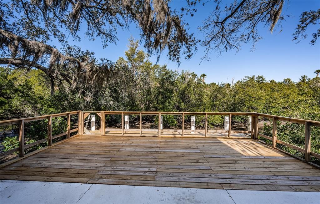 For Sale: $549,945 (4 beds, 2 baths, 2162 Square Feet)