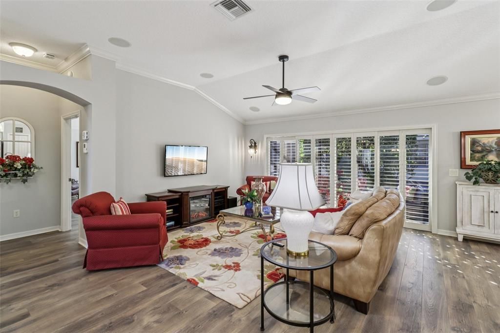 待售: $575,000 (3 贝兹, 2 浴室, 2350 平方英尺)