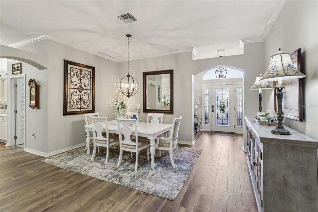 待售: $575,000 (3 贝兹, 2 浴室, 2350 平方英尺)