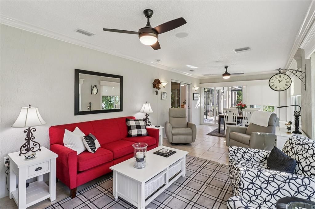 待售: $575,000 (3 贝兹, 2 浴室, 2350 平方英尺)