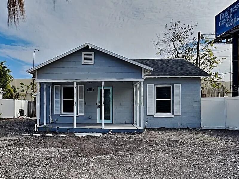 For Sale: $499,900 (3 beds, 0 baths, 1197 Square Feet)