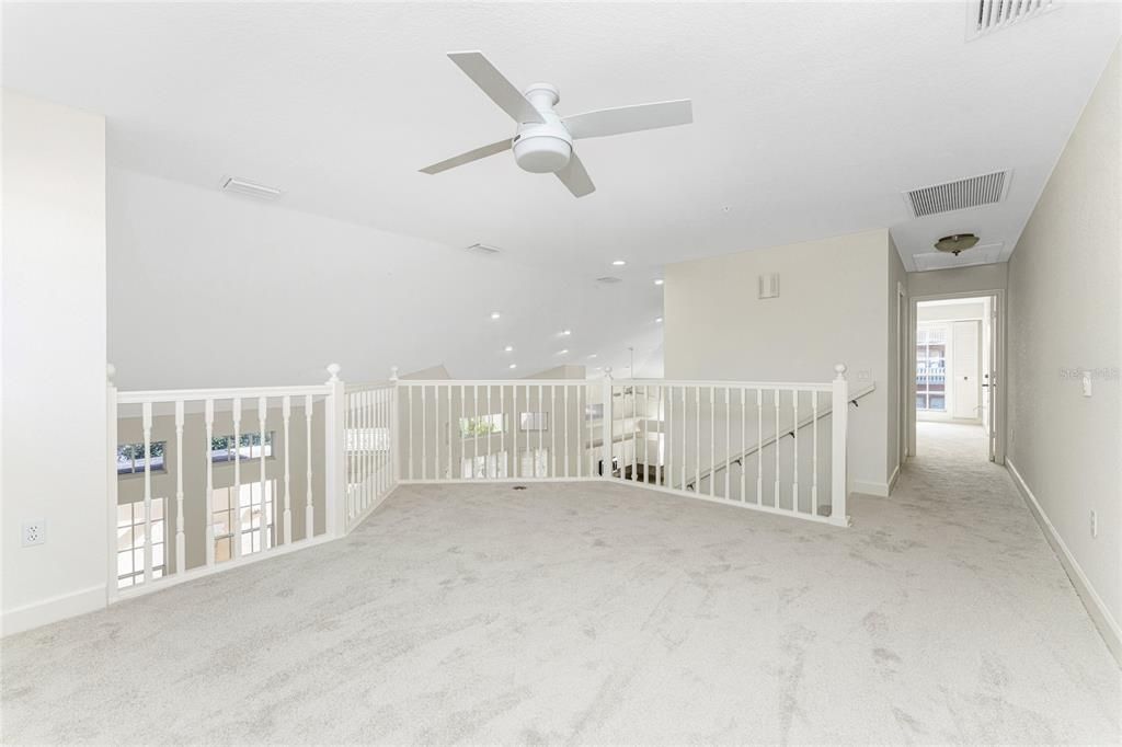 For Sale: $300,000 (2 beds, 2 baths, 1877 Square Feet)