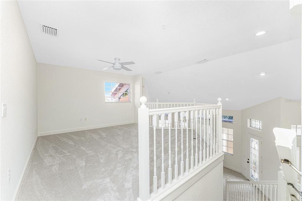 For Sale: $300,000 (2 beds, 2 baths, 1877 Square Feet)