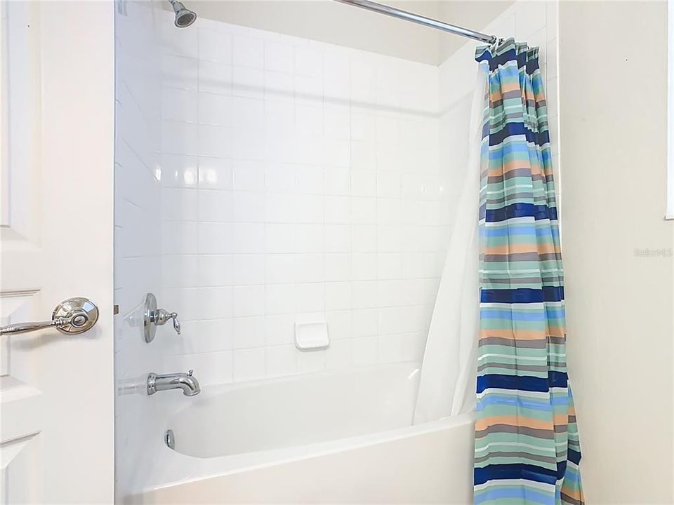 En Venta: $619,000 (6 camas, 4 baños, 2812 Pies cuadrados)