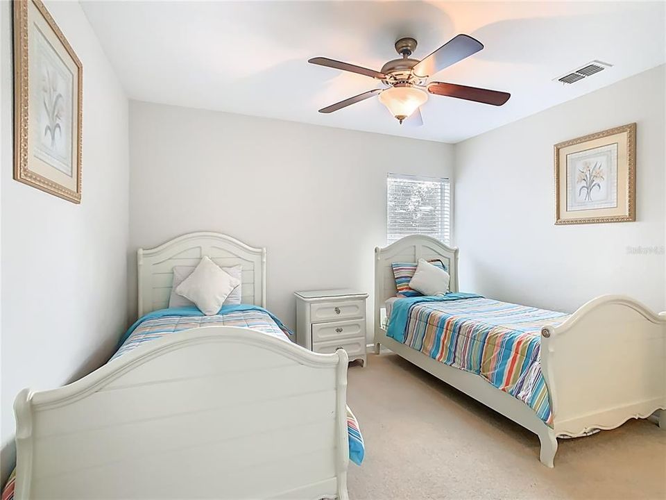 En Venta: $619,000 (6 camas, 4 baños, 2812 Pies cuadrados)