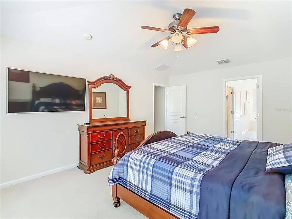 En Venta: $619,000 (6 camas, 4 baños, 2812 Pies cuadrados)