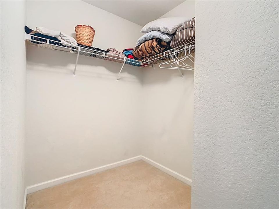 En Venta: $619,000 (6 camas, 4 baños, 2812 Pies cuadrados)