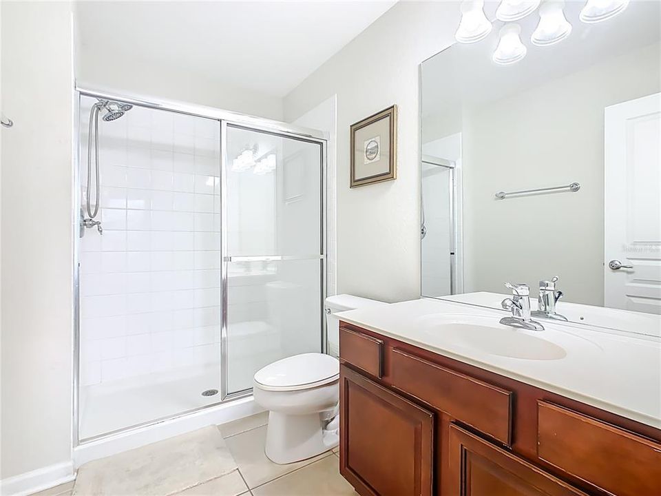 En Venta: $619,000 (6 camas, 4 baños, 2812 Pies cuadrados)