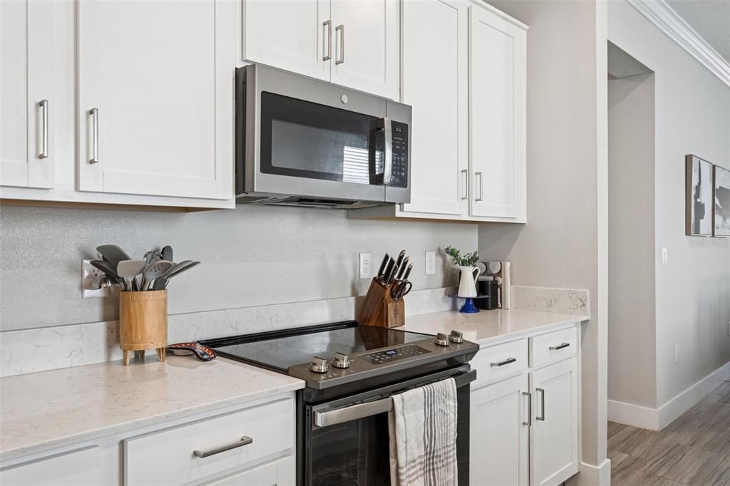 For Sale: $415,000 (3 beds, 2 baths, 1614 Square Feet)