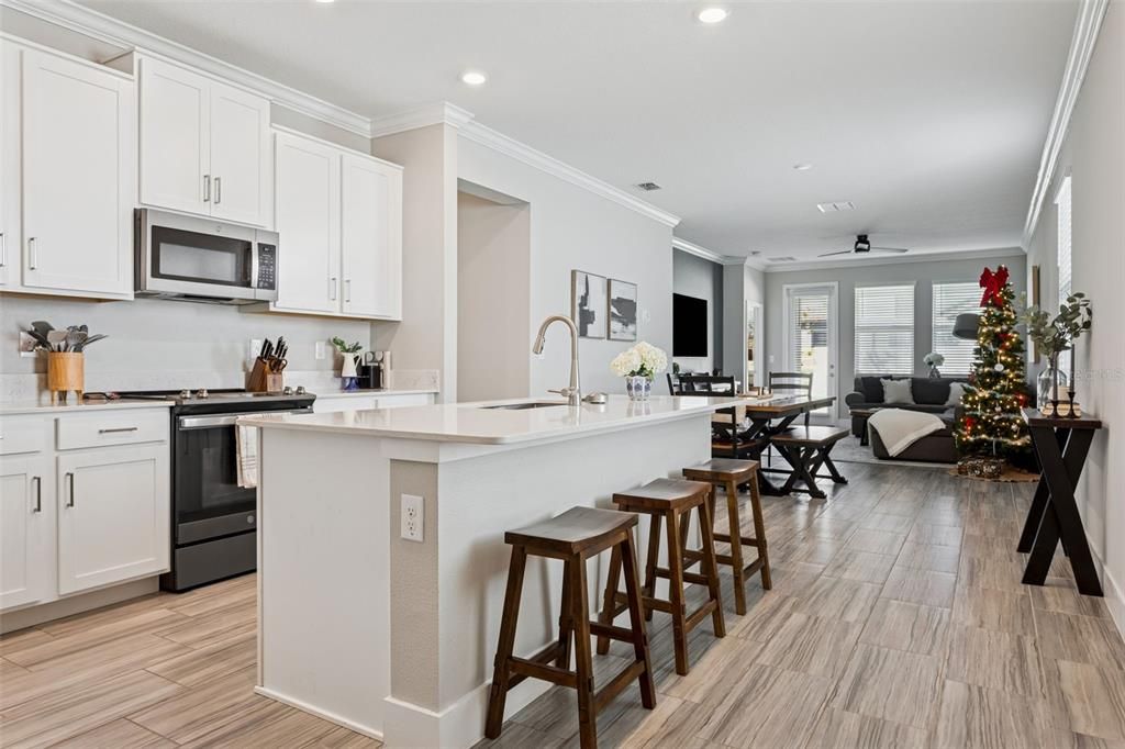 For Sale: $415,000 (3 beds, 2 baths, 1614 Square Feet)