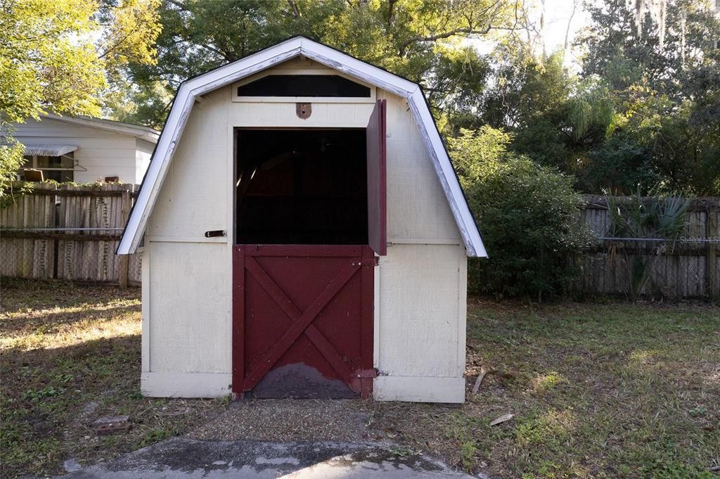 For Sale: $369,900 (3 beds, 2 baths, 1584 Square Feet)