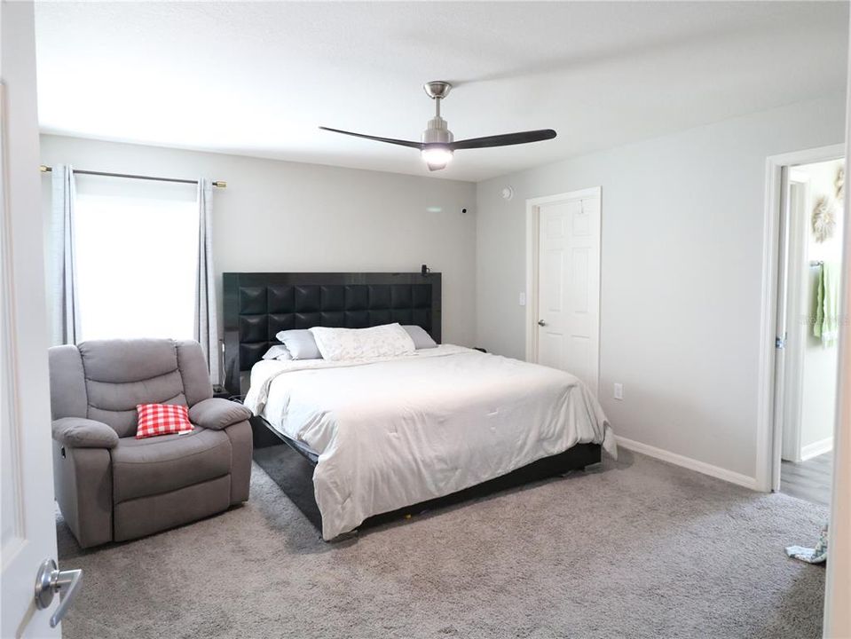 For Sale: $280,000 (3 beds, 2 baths, 1513 Square Feet)