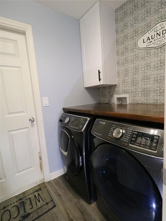 For Sale: $280,000 (3 beds, 2 baths, 1513 Square Feet)