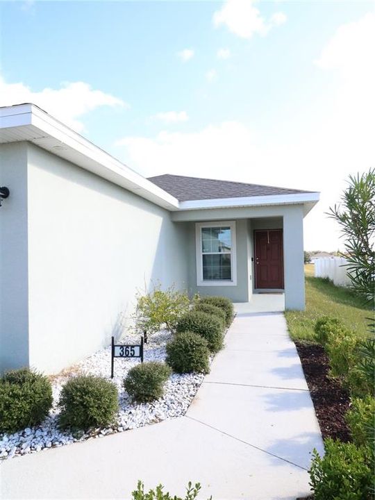 For Sale: $280,000 (3 beds, 2 baths, 1513 Square Feet)