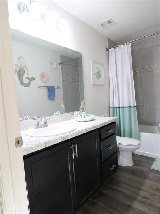 For Sale: $280,000 (3 beds, 2 baths, 1513 Square Feet)