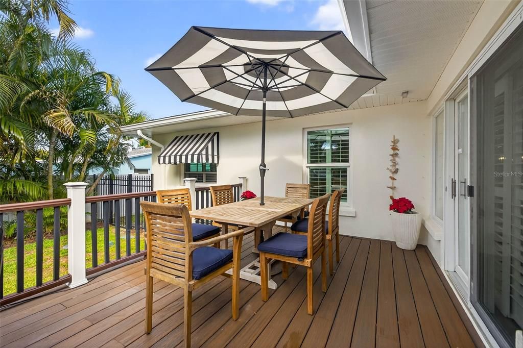 En Venta: $1,695,000 (3 camas, 3 baños, 2745 Pies cuadrados)