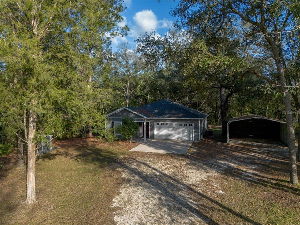 For Sale: $325,000 (3 beds, 2 baths, 1397 Square Feet)