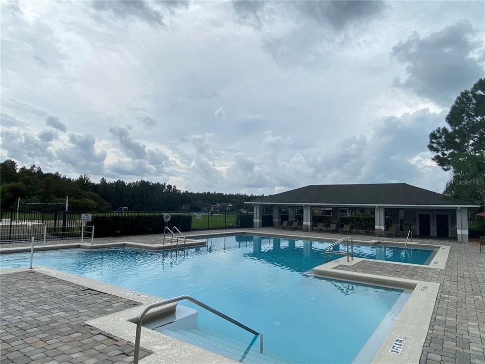 В аренду: $2,275 (3 спален, 2 ванн, 1961 Квадратных фут)