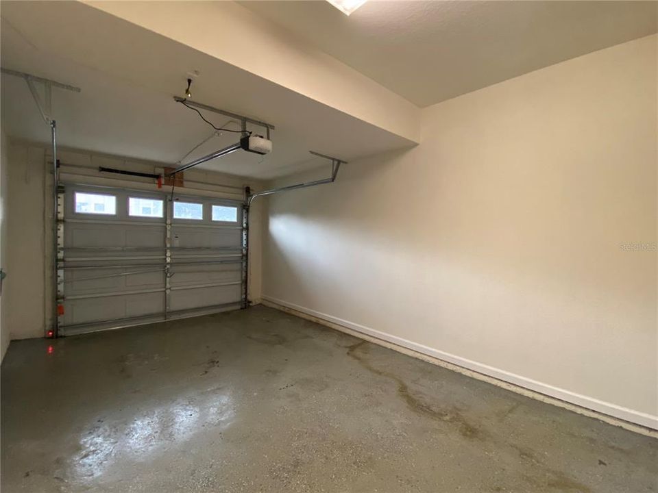 В аренду: $2,275 (3 спален, 2 ванн, 1961 Квадратных фут)