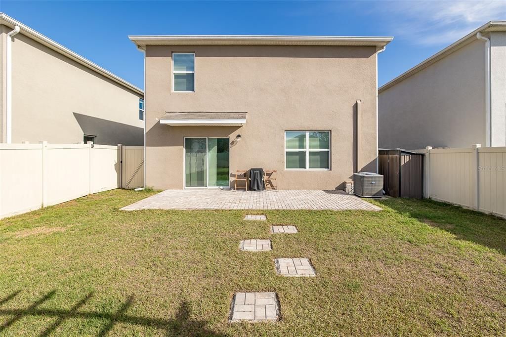 На продажу: $450,000 (4 спален, 2 ванн, 2007 Квадратных фут)