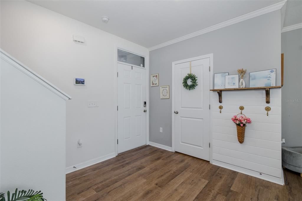 На продажу: $450,000 (4 спален, 2 ванн, 2007 Квадратных фут)