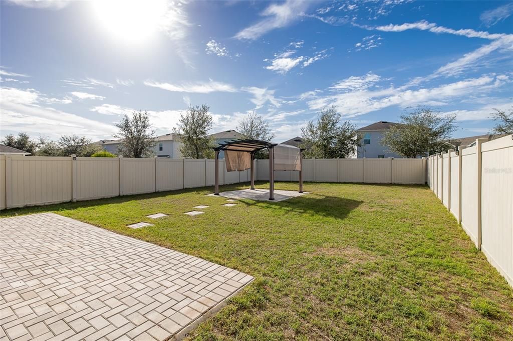 На продажу: $450,000 (4 спален, 2 ванн, 2007 Квадратных фут)