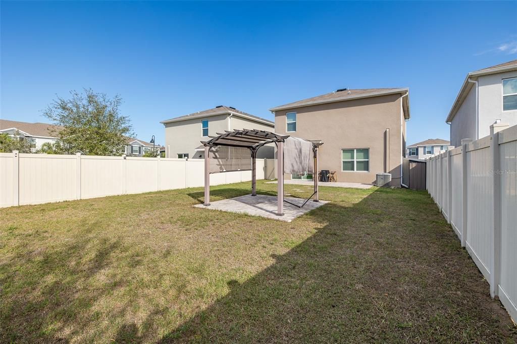 На продажу: $450,000 (4 спален, 2 ванн, 2007 Квадратных фут)