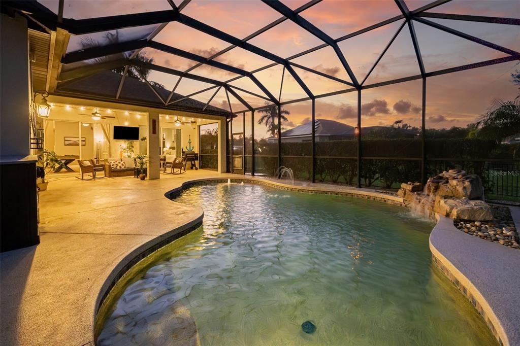 На продажу: $849,900 (4 спален, 3 ванн, 3282 Квадратных фут)