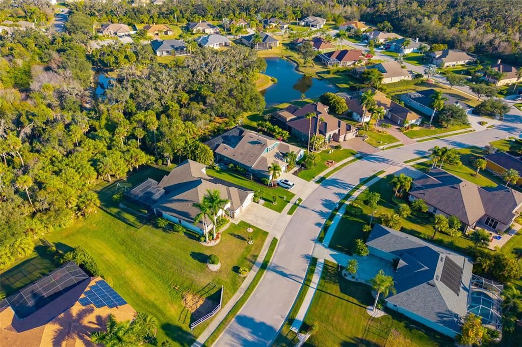 На продажу: $849,900 (4 спален, 3 ванн, 3282 Квадратных фут)