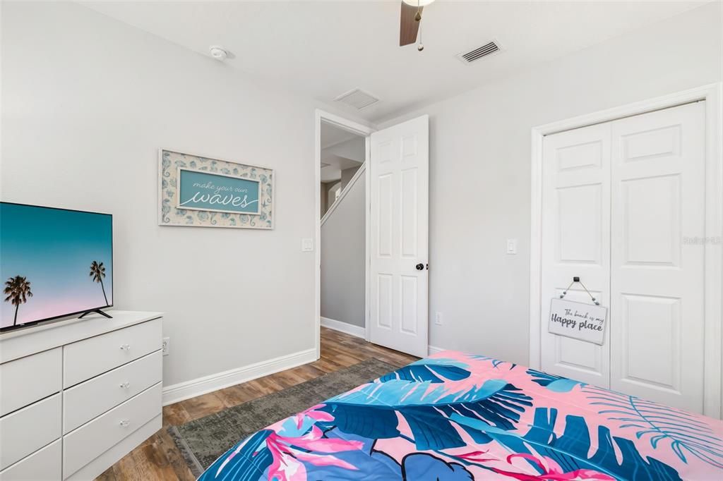 На продажу: $849,900 (4 спален, 3 ванн, 3282 Квадратных фут)