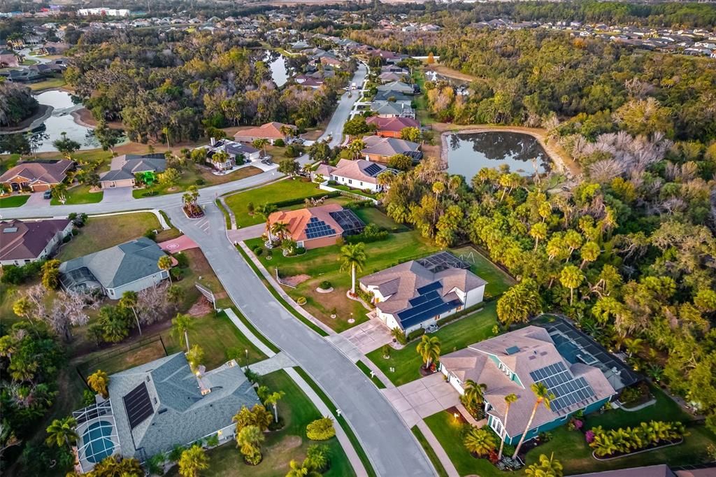 На продажу: $849,900 (4 спален, 3 ванн, 3282 Квадратных фут)