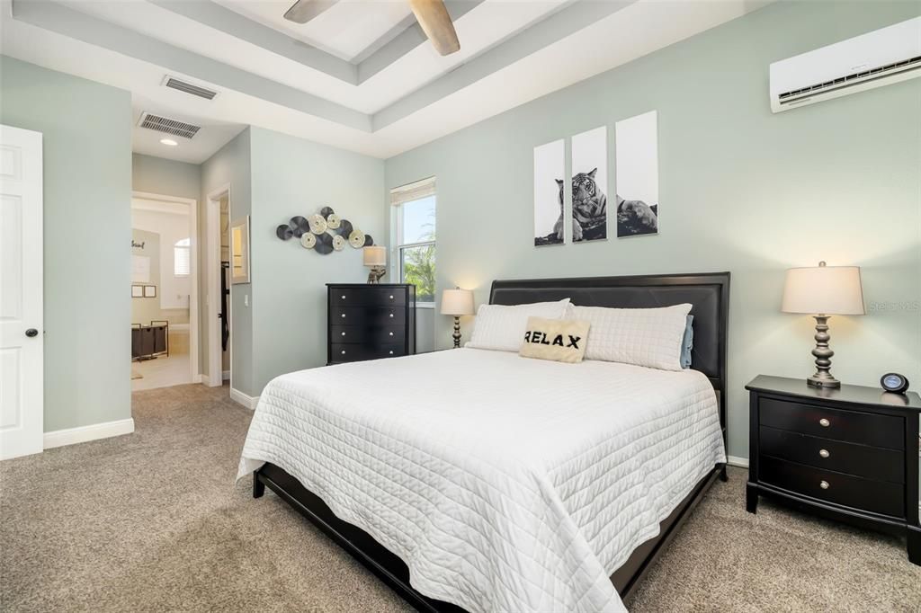 На продажу: $849,900 (4 спален, 3 ванн, 3282 Квадратных фут)