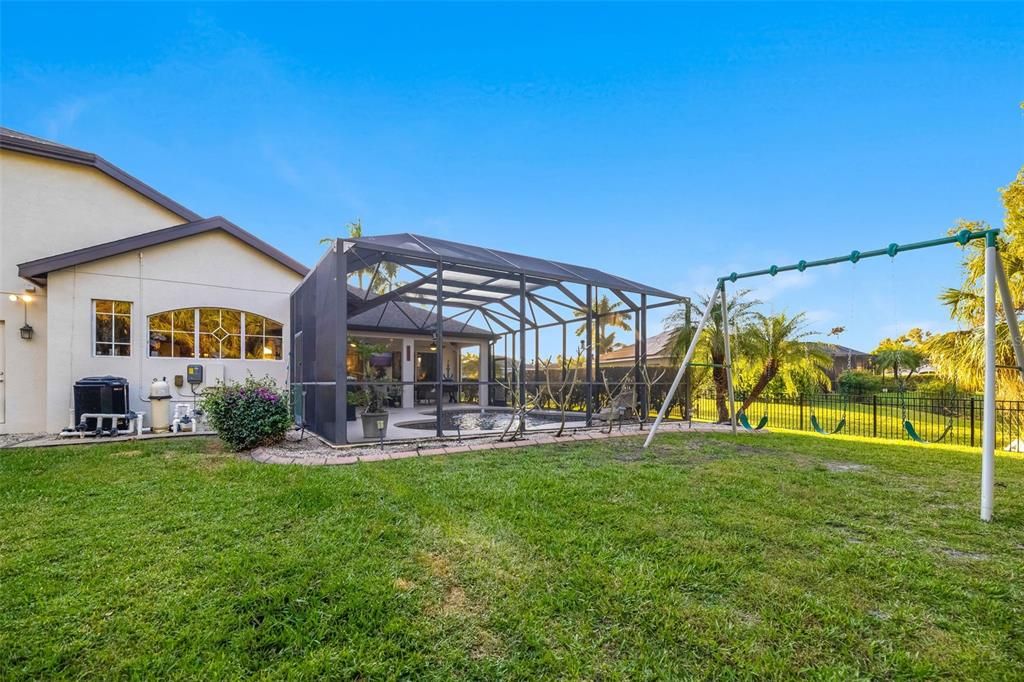 На продажу: $849,900 (4 спален, 3 ванн, 3282 Квадратных фут)