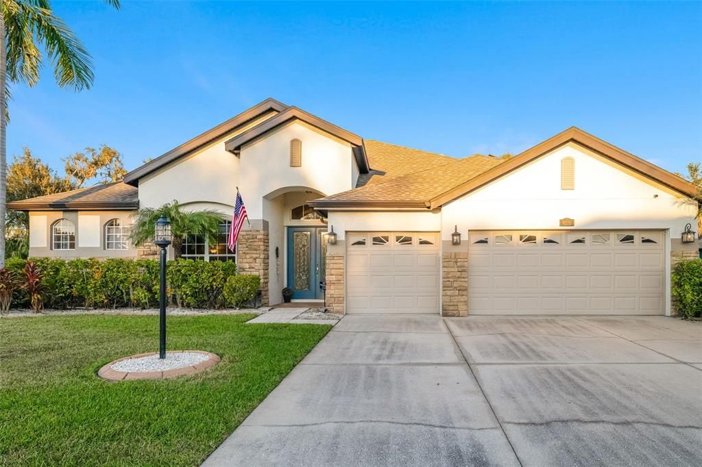 На продажу: $849,900 (4 спален, 3 ванн, 3282 Квадратных фут)