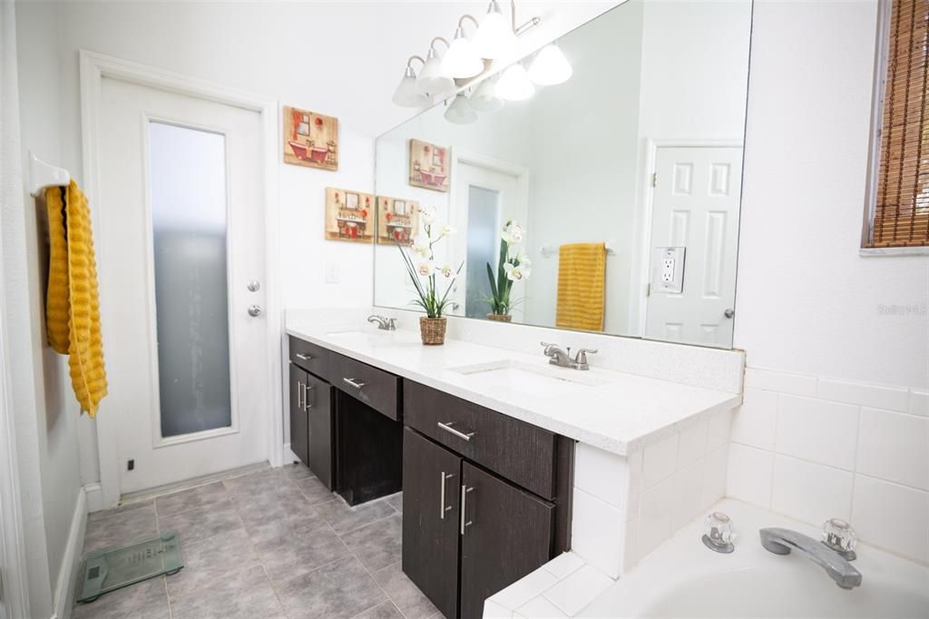 En Renta: $3,000 (3 camas, 2 baños, 1796 Pies cuadrados)