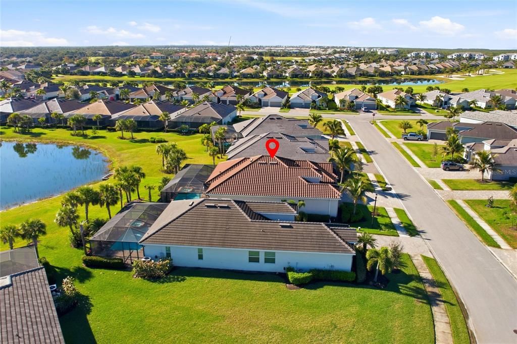 For Sale: $815,000 (3 beds, 3 baths, 2461 Square Feet)