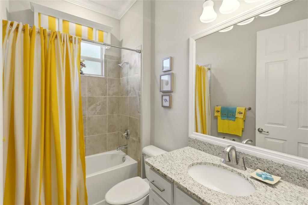 For Sale: $815,000 (3 beds, 3 baths, 2461 Square Feet)