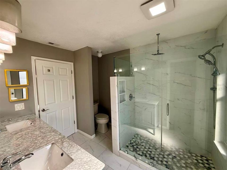 For Rent: $2,500 (4 beds, 2 baths, 1773 Square Feet)