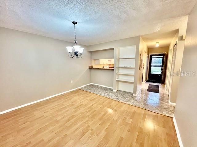 В аренду: $1,700 (2 спален, 2 ванн, 1120 Квадратных фут)